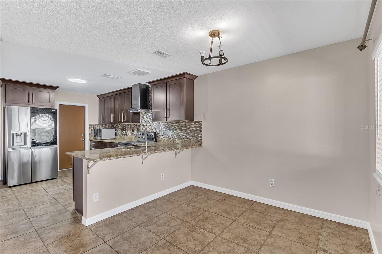 SUMMERBROOKE - Residential