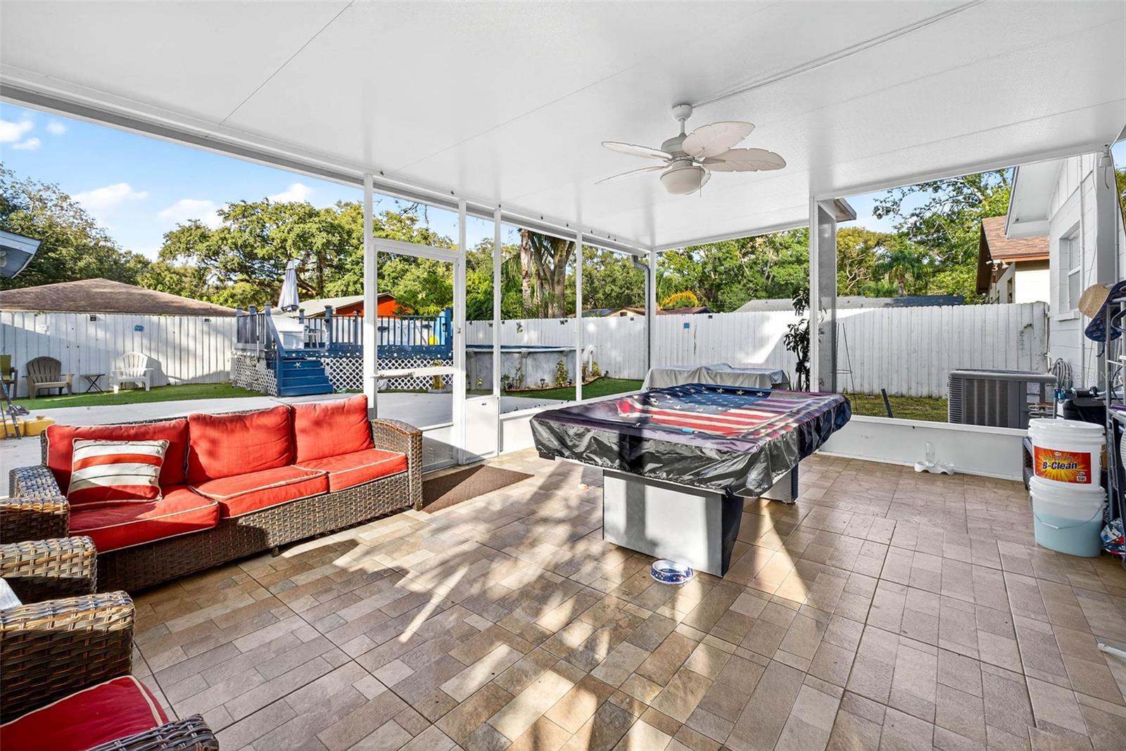 TEMPLE CREST UNIT 3 - Residential