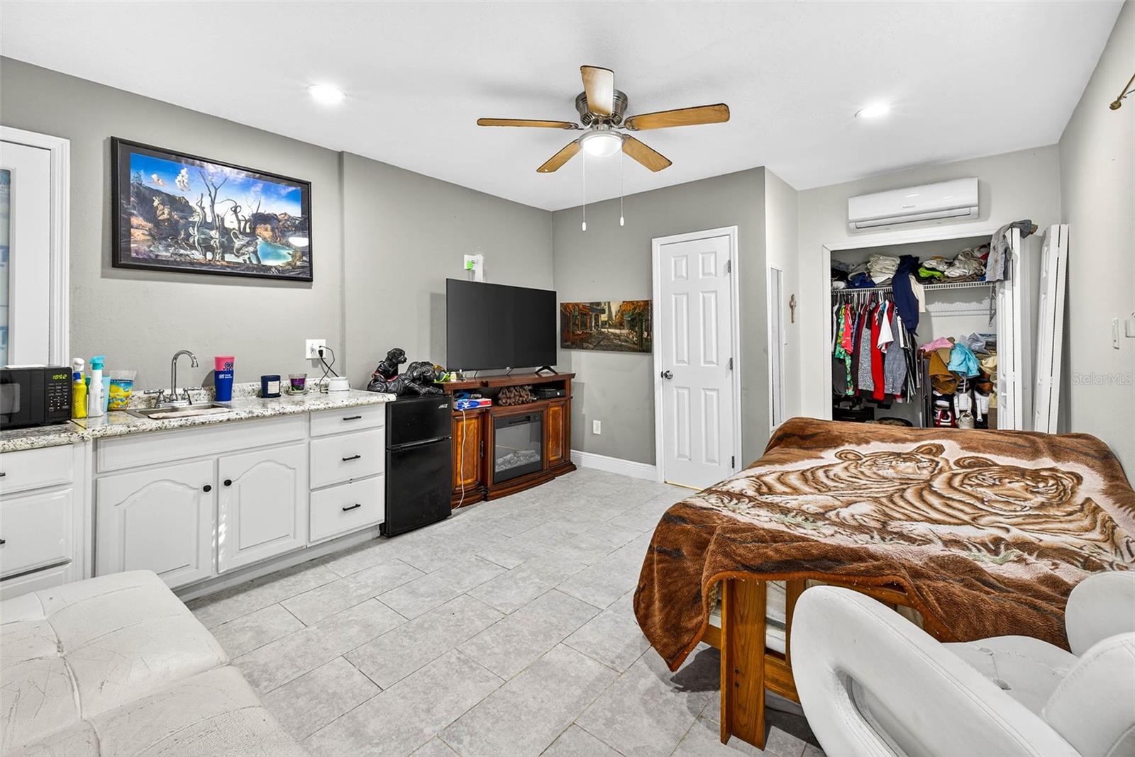 TEMPLE CREST UNIT 3 - Residential
