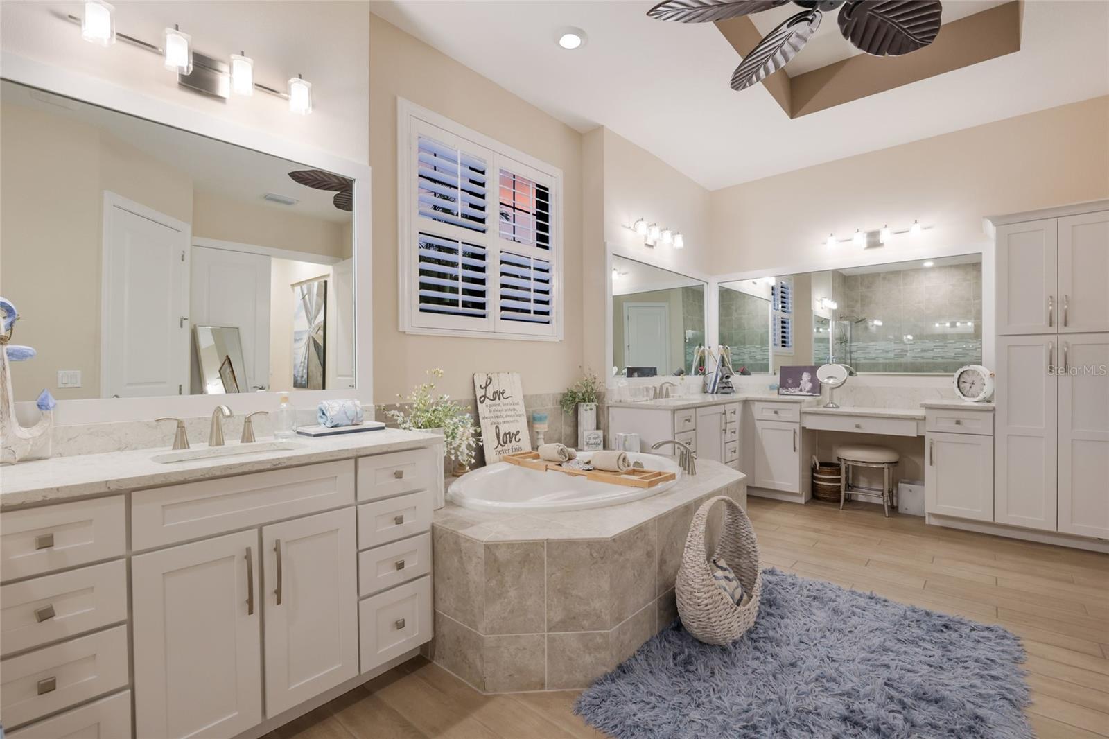 TOSCANA ISLES UNS 1 & 2 PH 2 - Residential