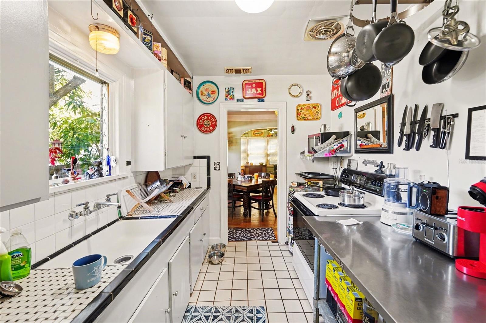 ROSS OAKS - Residential