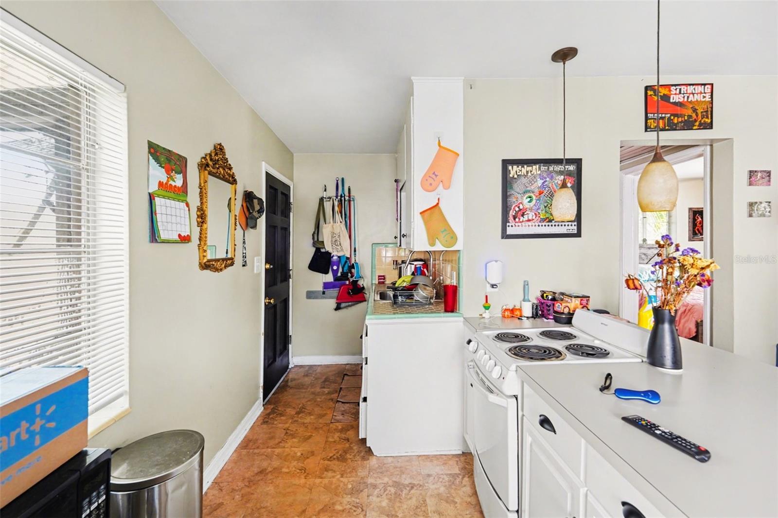 ROSS OAKS - Residential