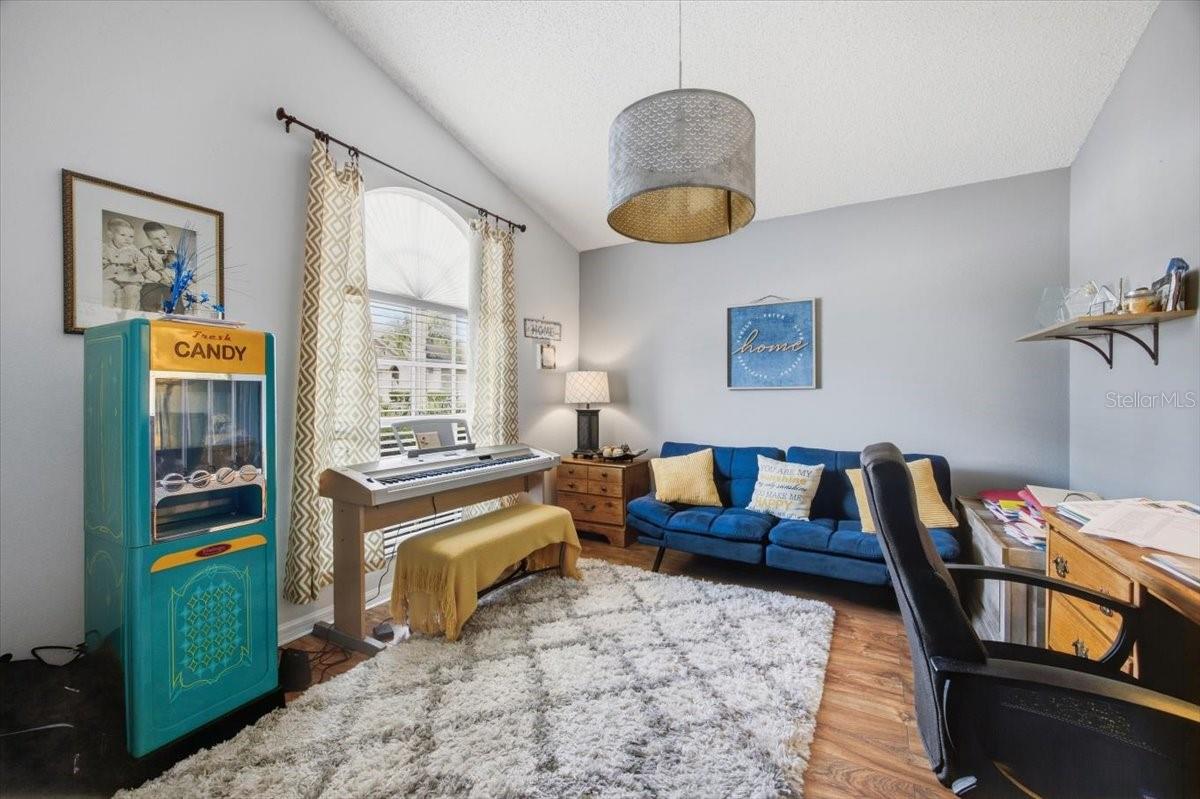 2127 MORNING STAR DRIVE