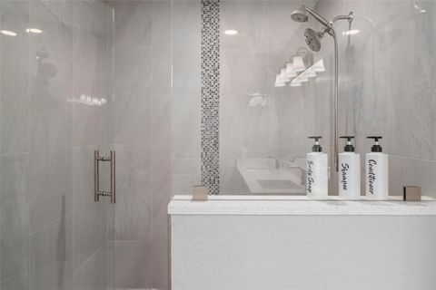 Tiny photo for 5039 NE 125th Loop, Oxford, FL 34484 (MLS # O6349279)