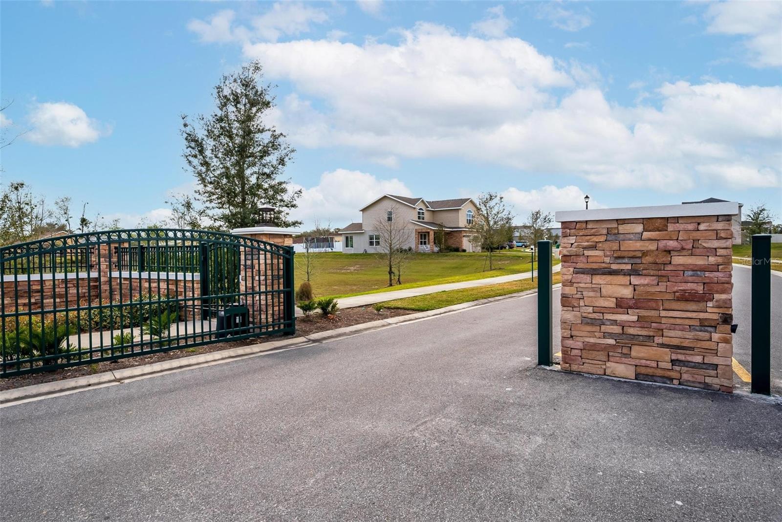 DENSAN PARK PH 1 - Residential