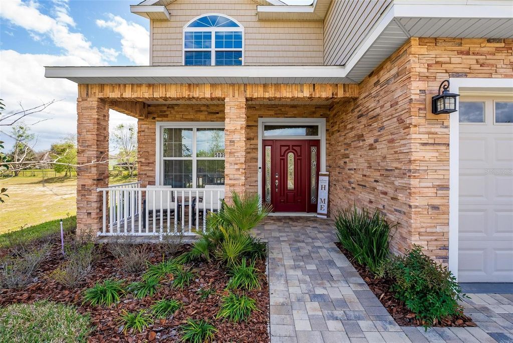Photo of 5039 NE 125th Loop, Oxford, FL 34484 (MLS # O6349279)