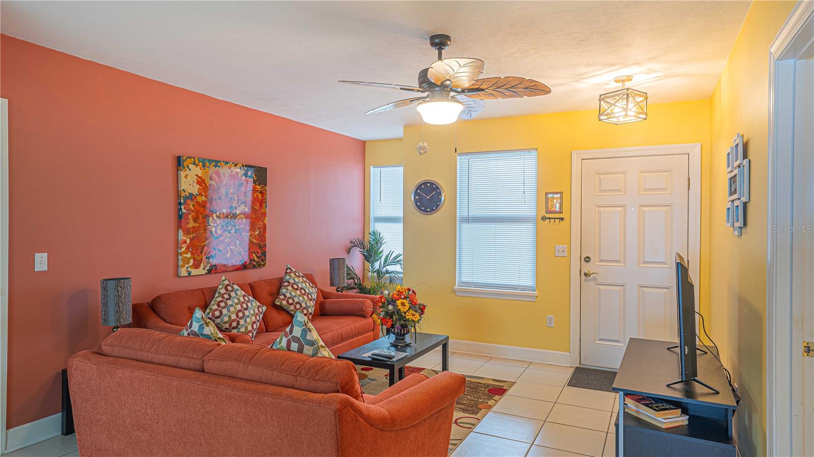 DIMUCCI TWIN TOWERS N & S - Residential