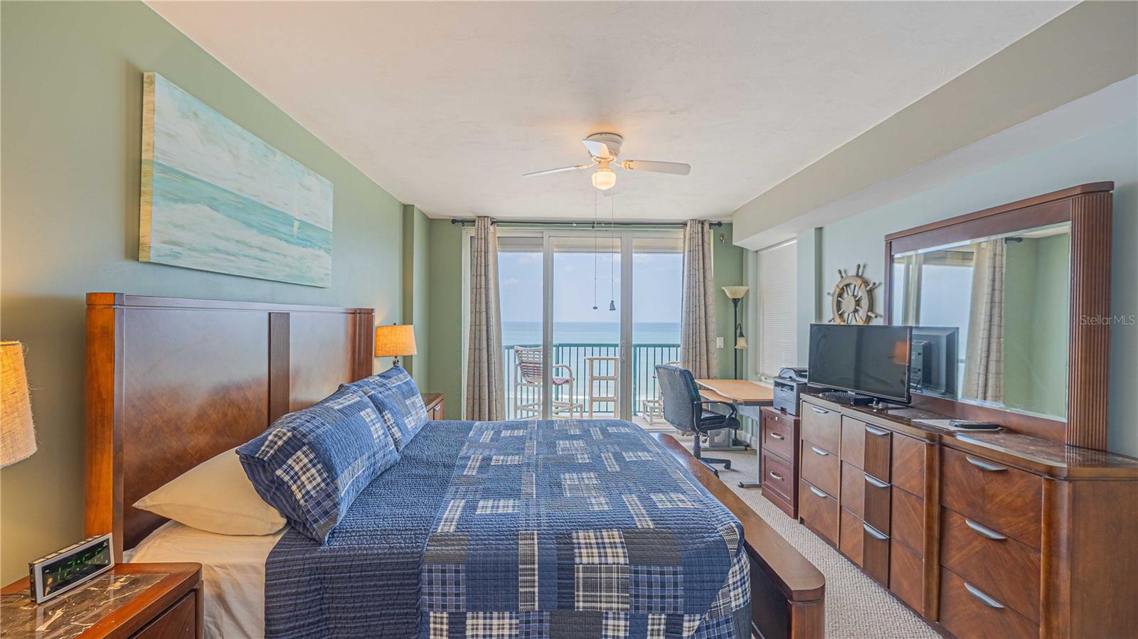 DIMUCCI TWIN TOWERS N & S - Residential