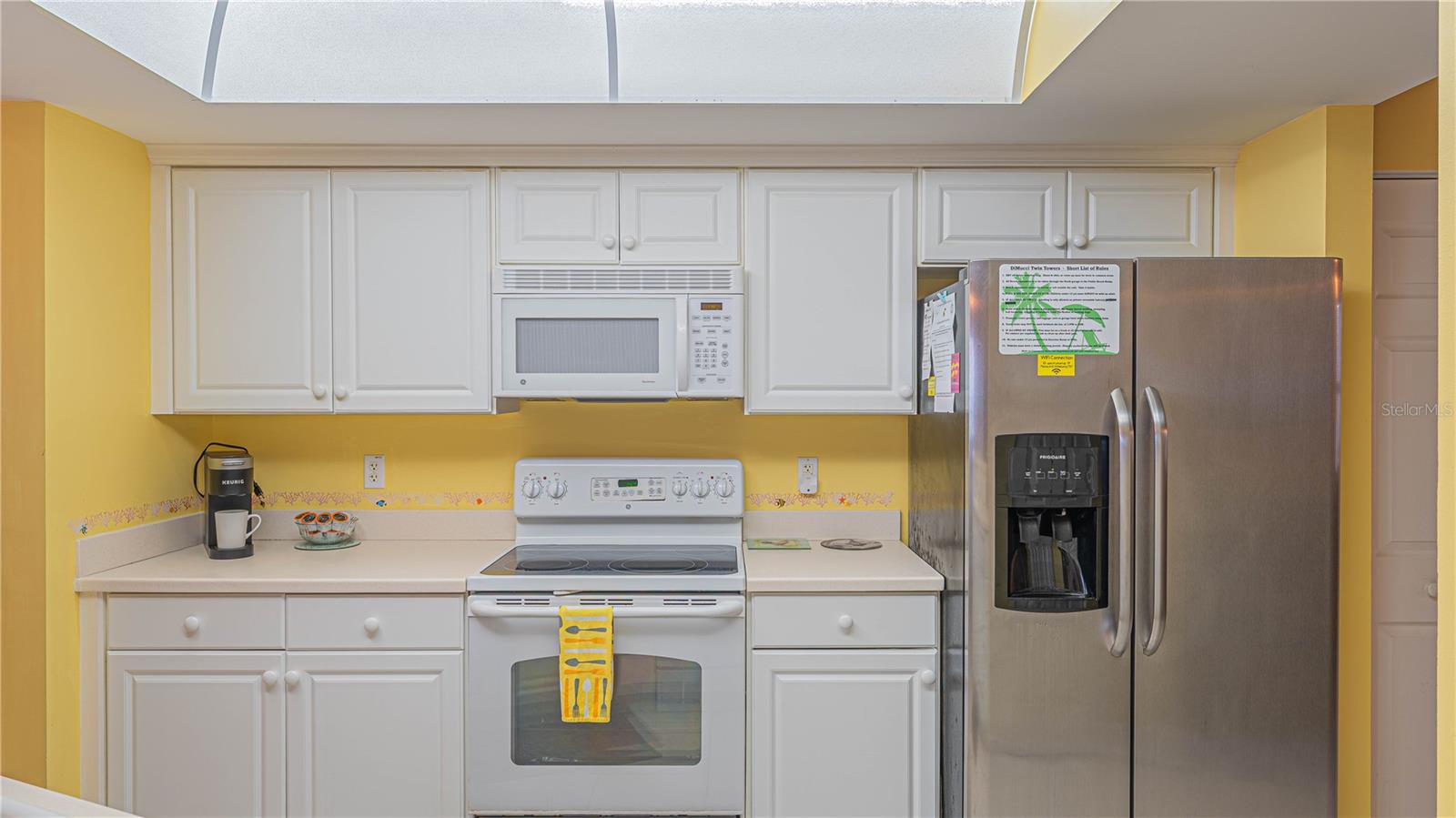 DIMUCCI TWIN TOWERS N & S - Residential