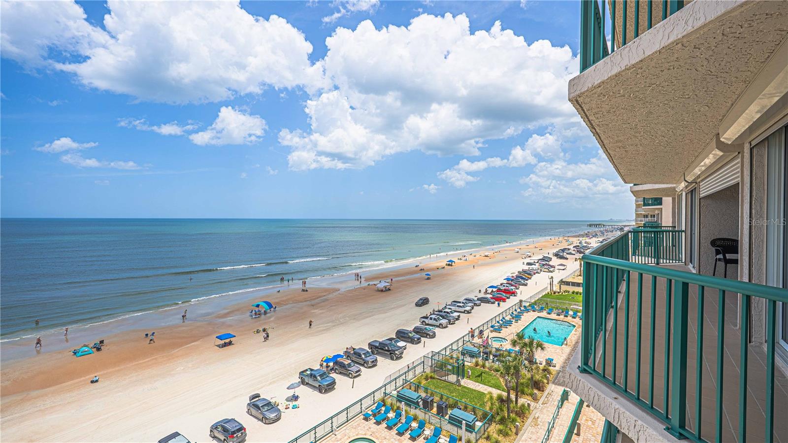 DIMUCCI TWIN TOWERS N & S - Residential