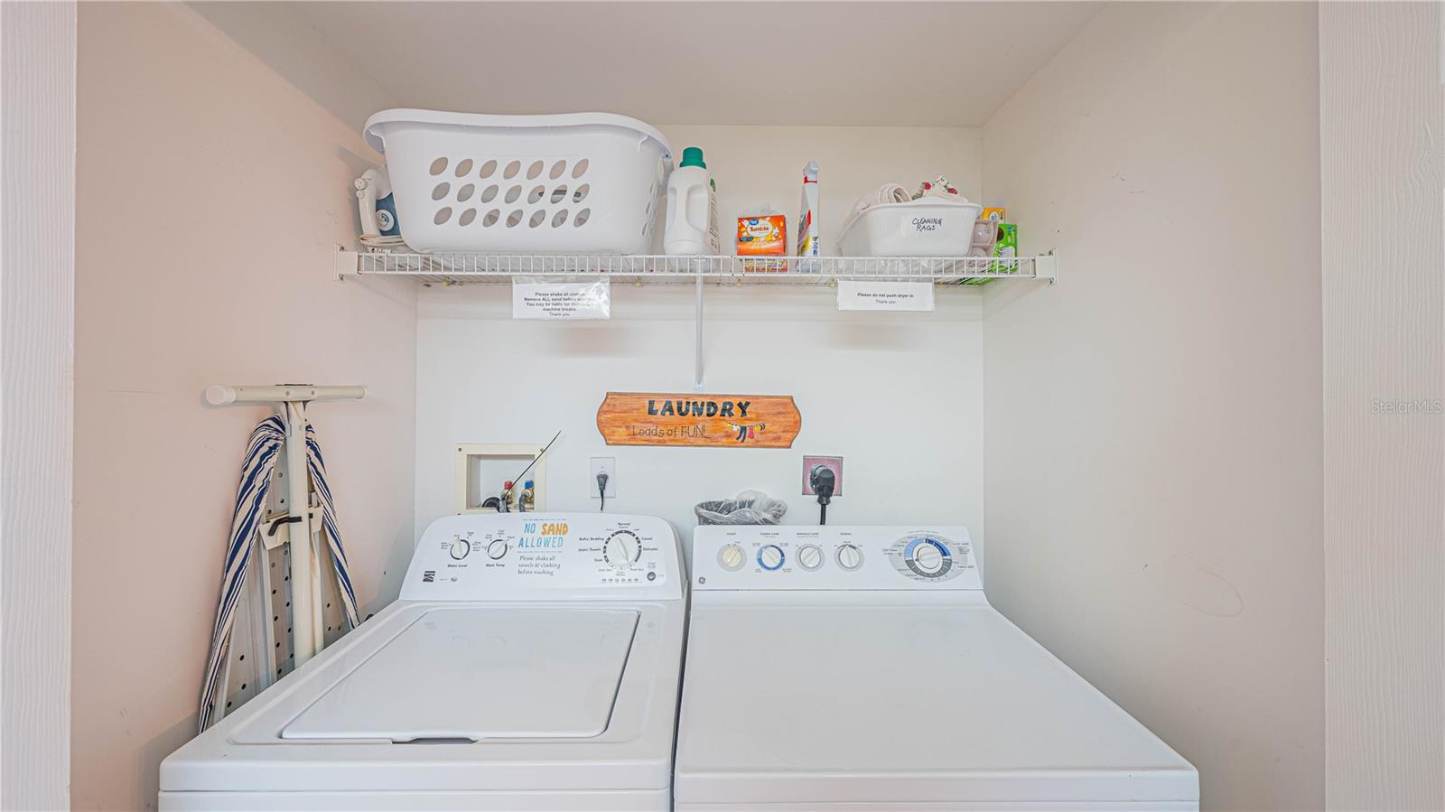 DIMUCCI TWIN TOWERS N & S - Residential