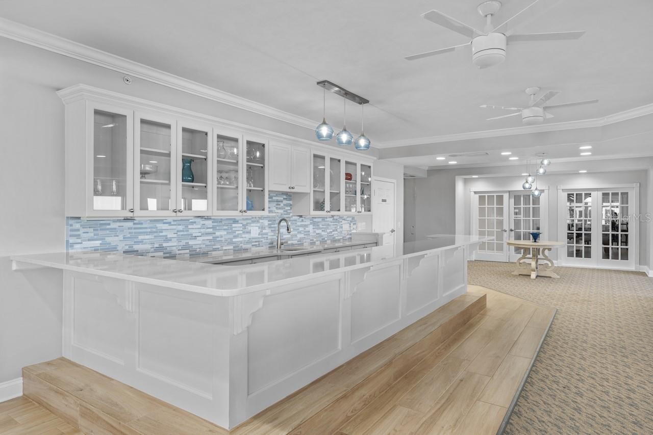 DIMUCCI TWIN TOWERS N & S - Residential