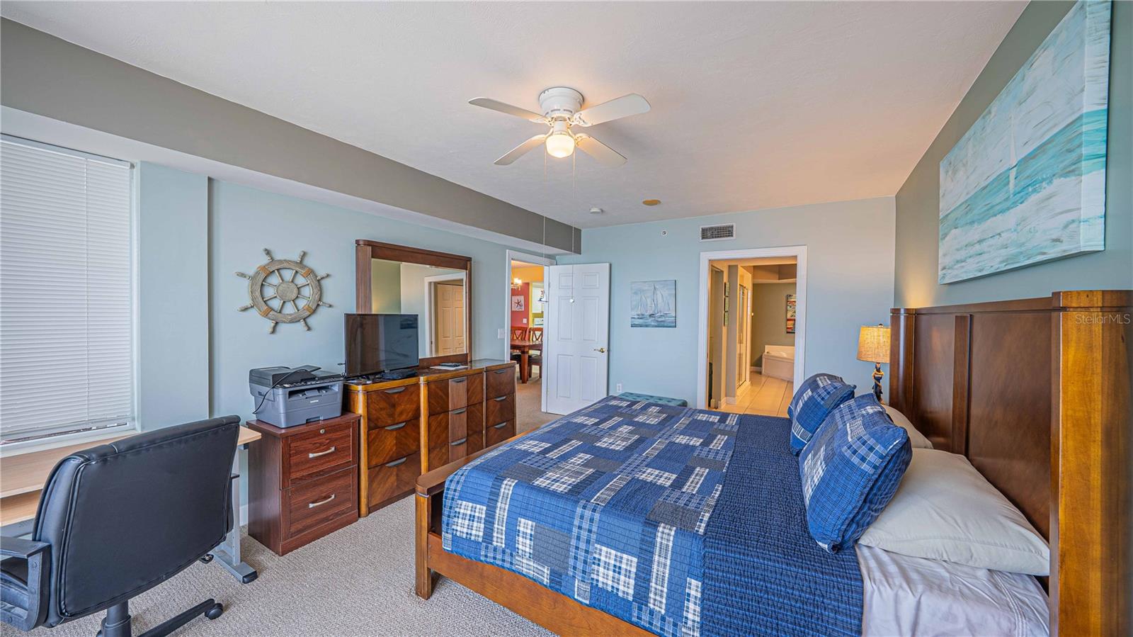 DIMUCCI TWIN TOWERS N & S - Residential