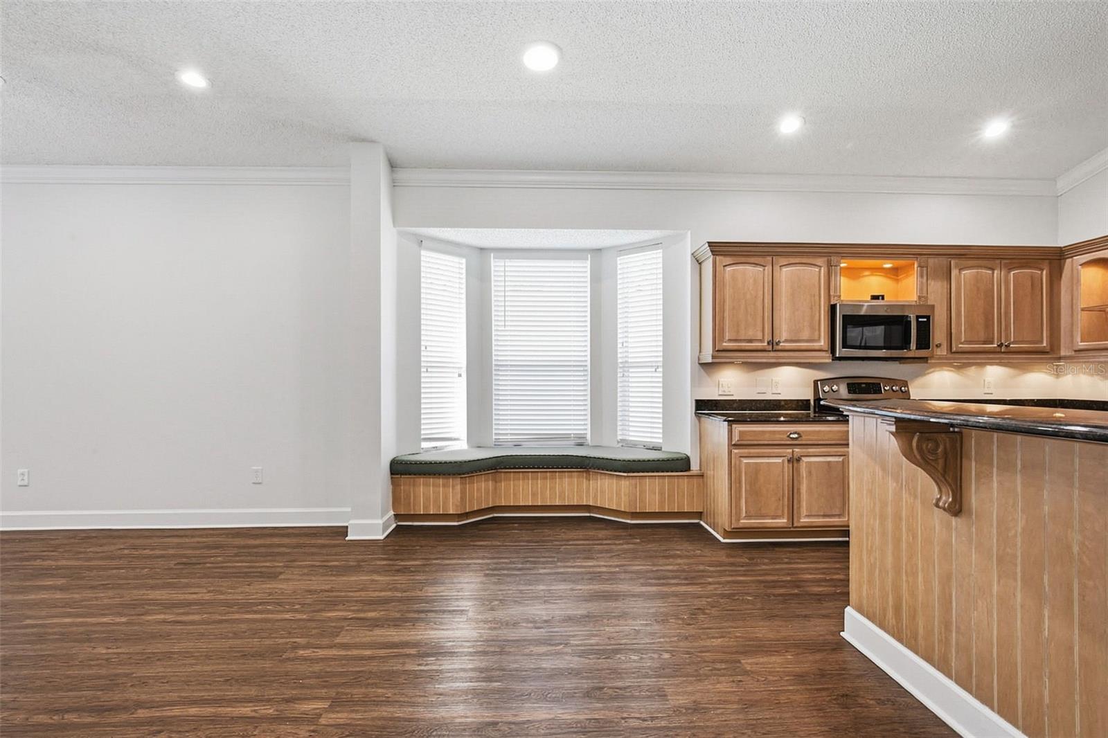 VILLAROSA PH F - Residential