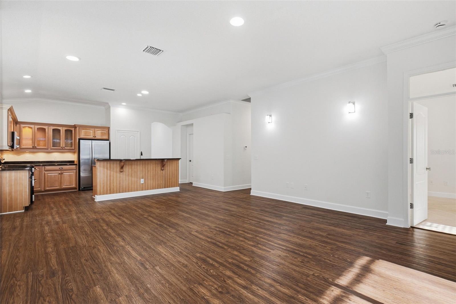 VILLAROSA PH F - Residential