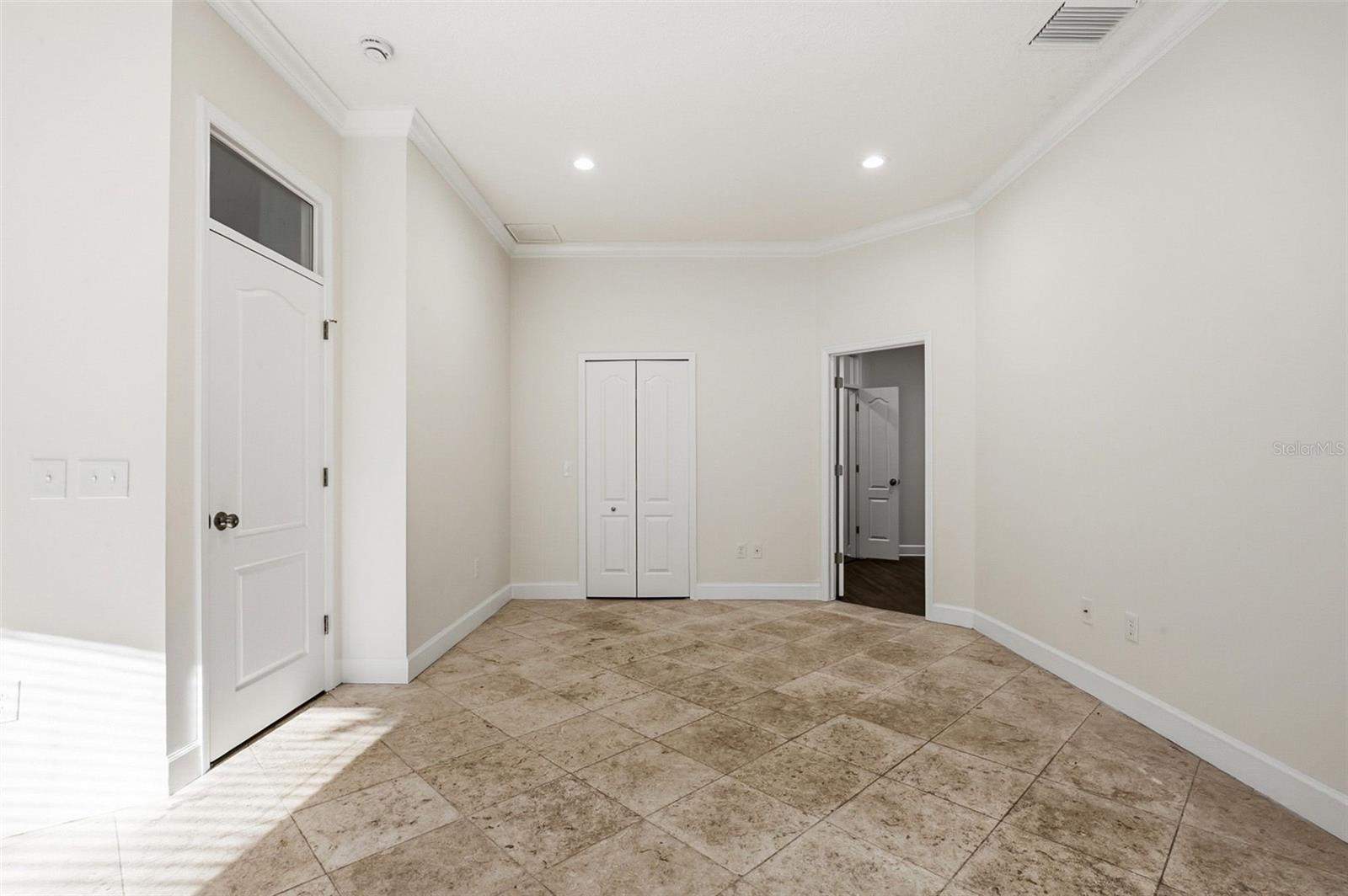 VILLAROSA PH F - Residential