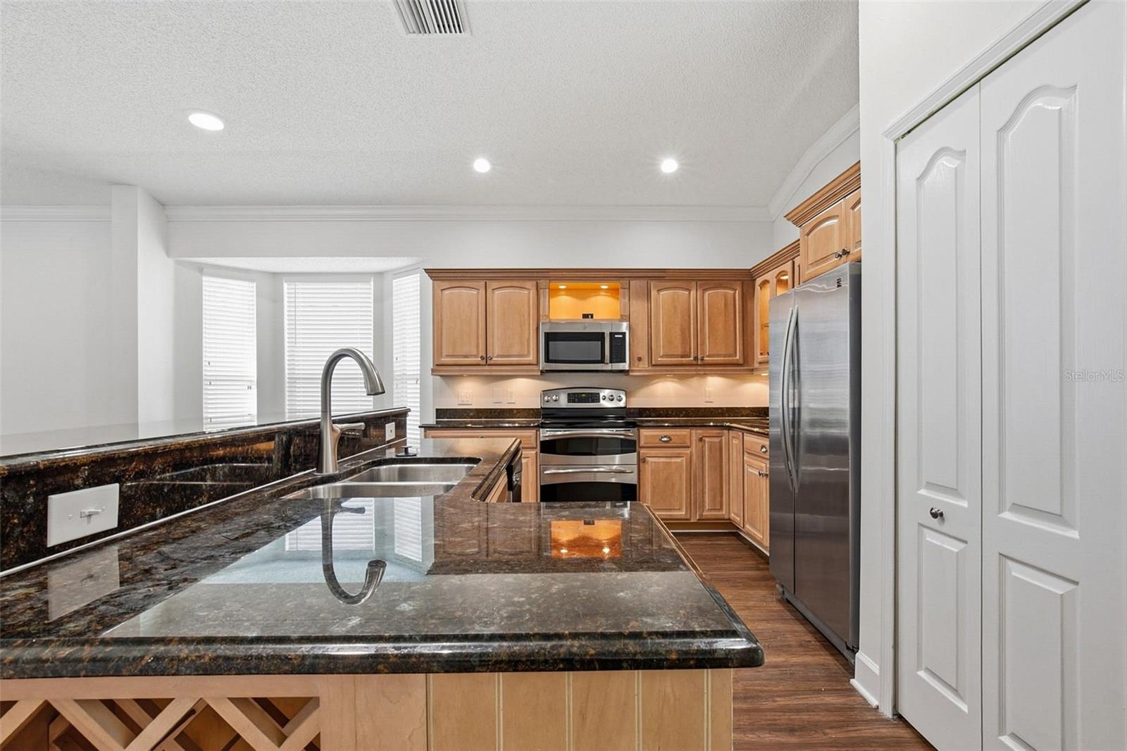 VILLAROSA PH F - Residential