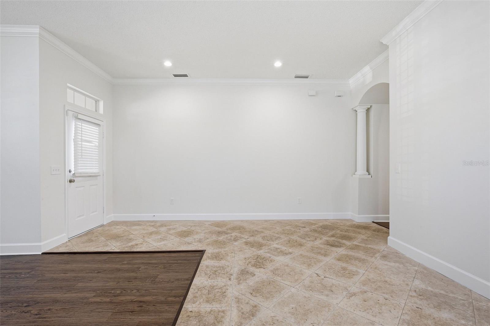VILLAROSA PH F - Residential