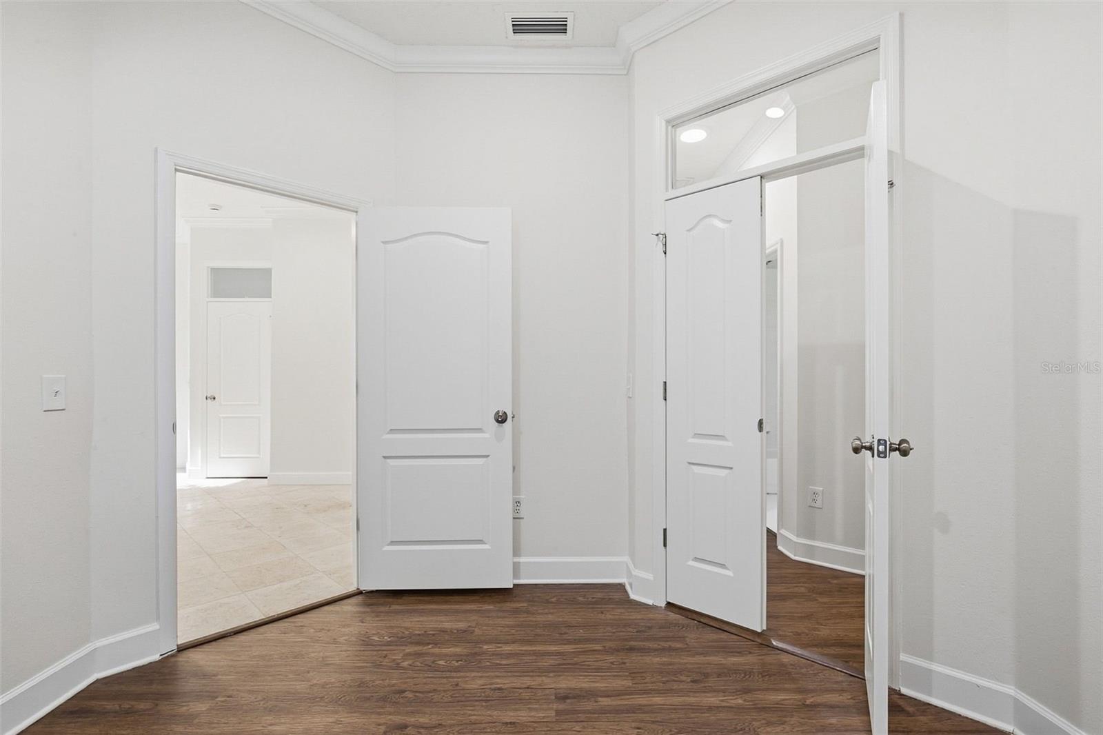 VILLAROSA PH F - Residential
