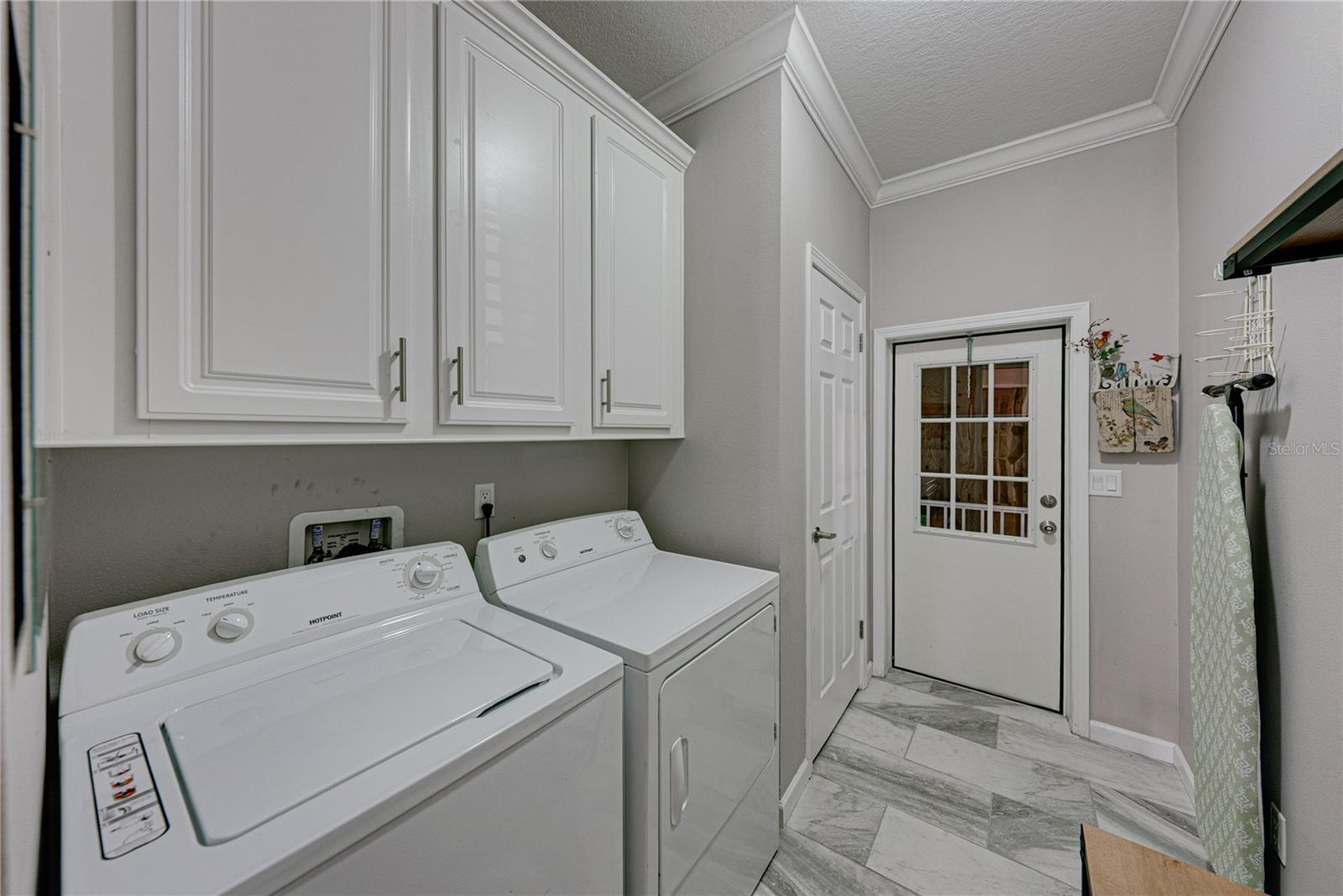 GRAND HORIZONS PH 04 - Residential