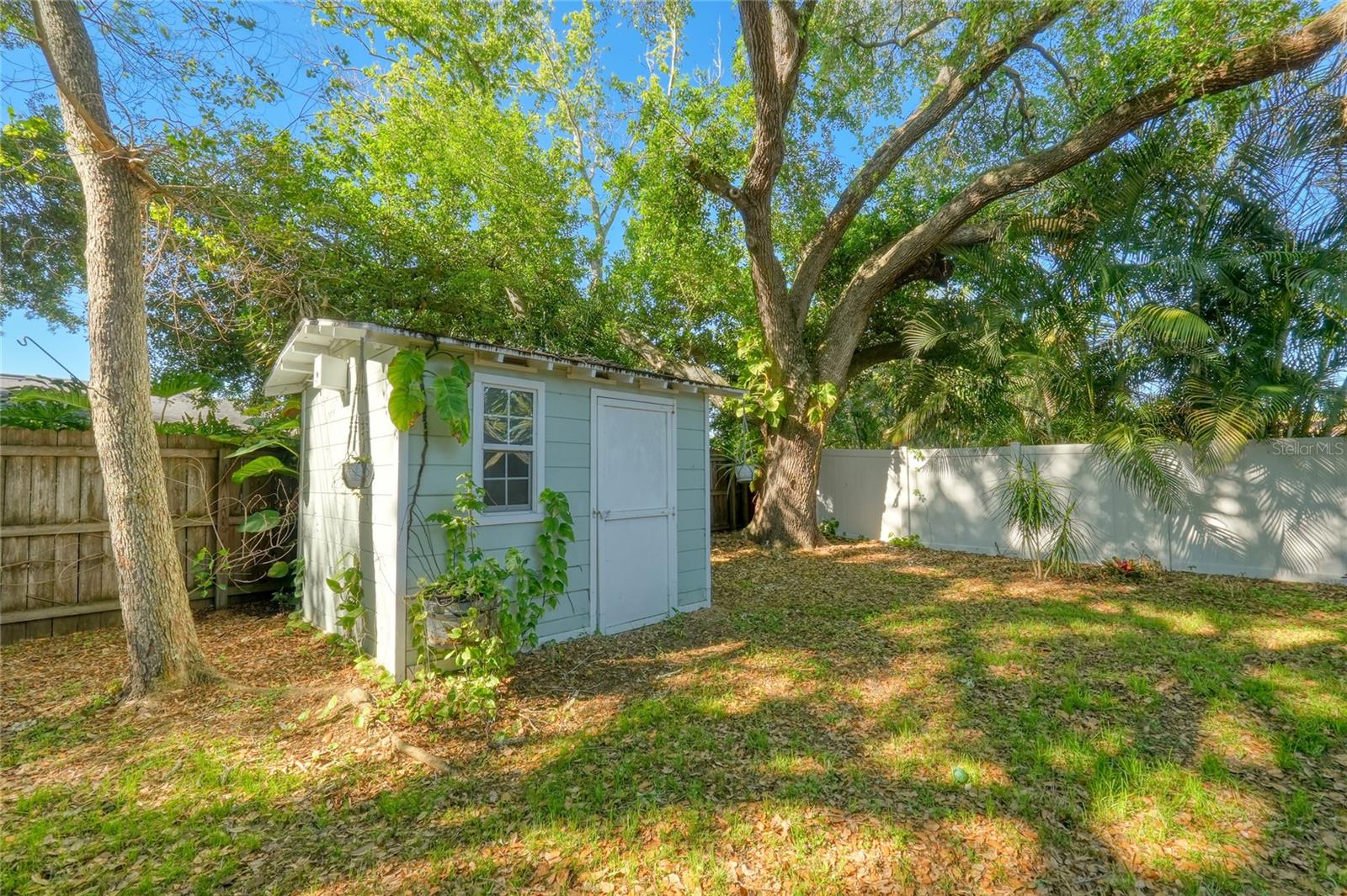 SUNNY RIDGE - Residential