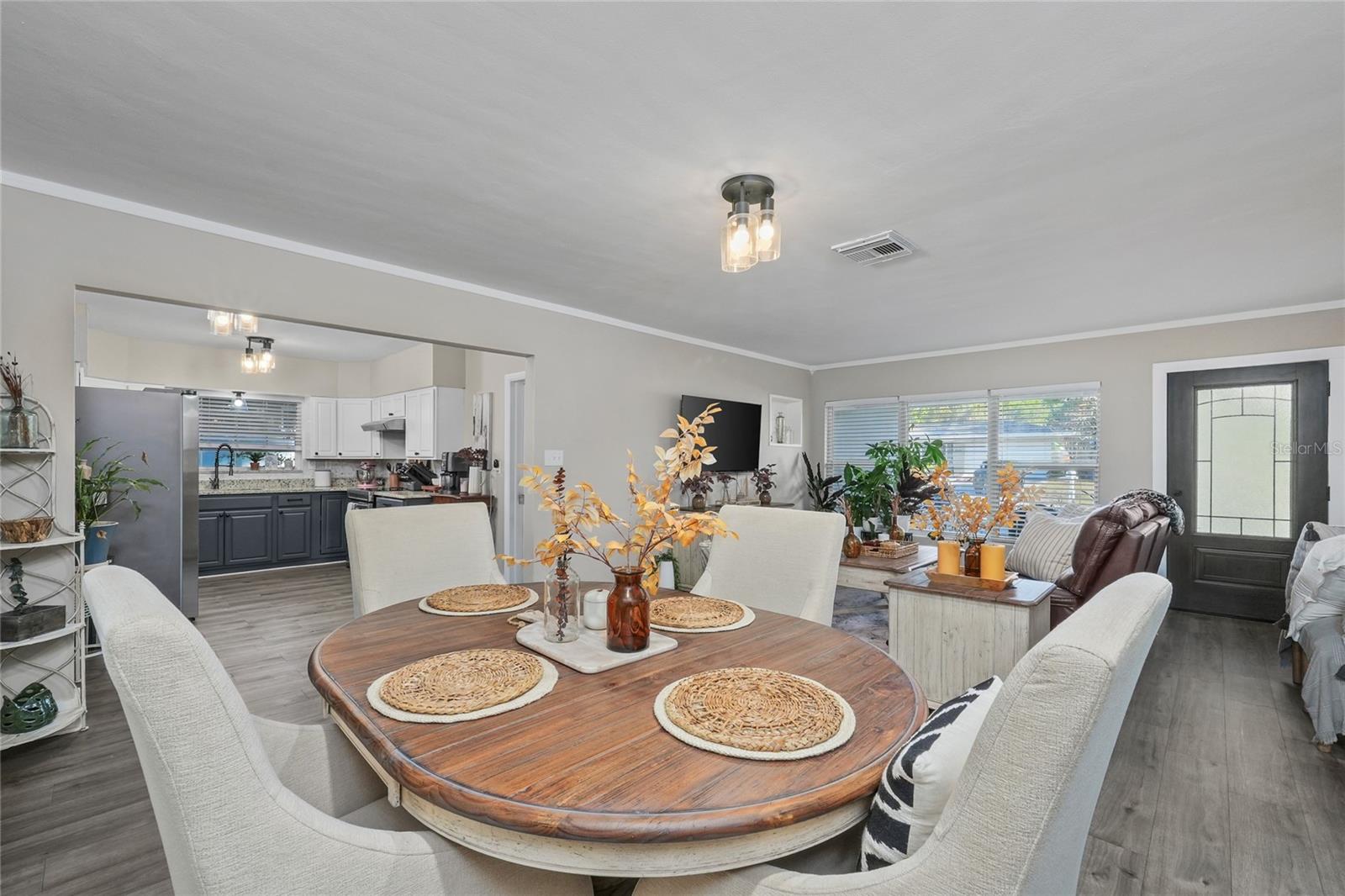 SUNNY RIDGE - Residential