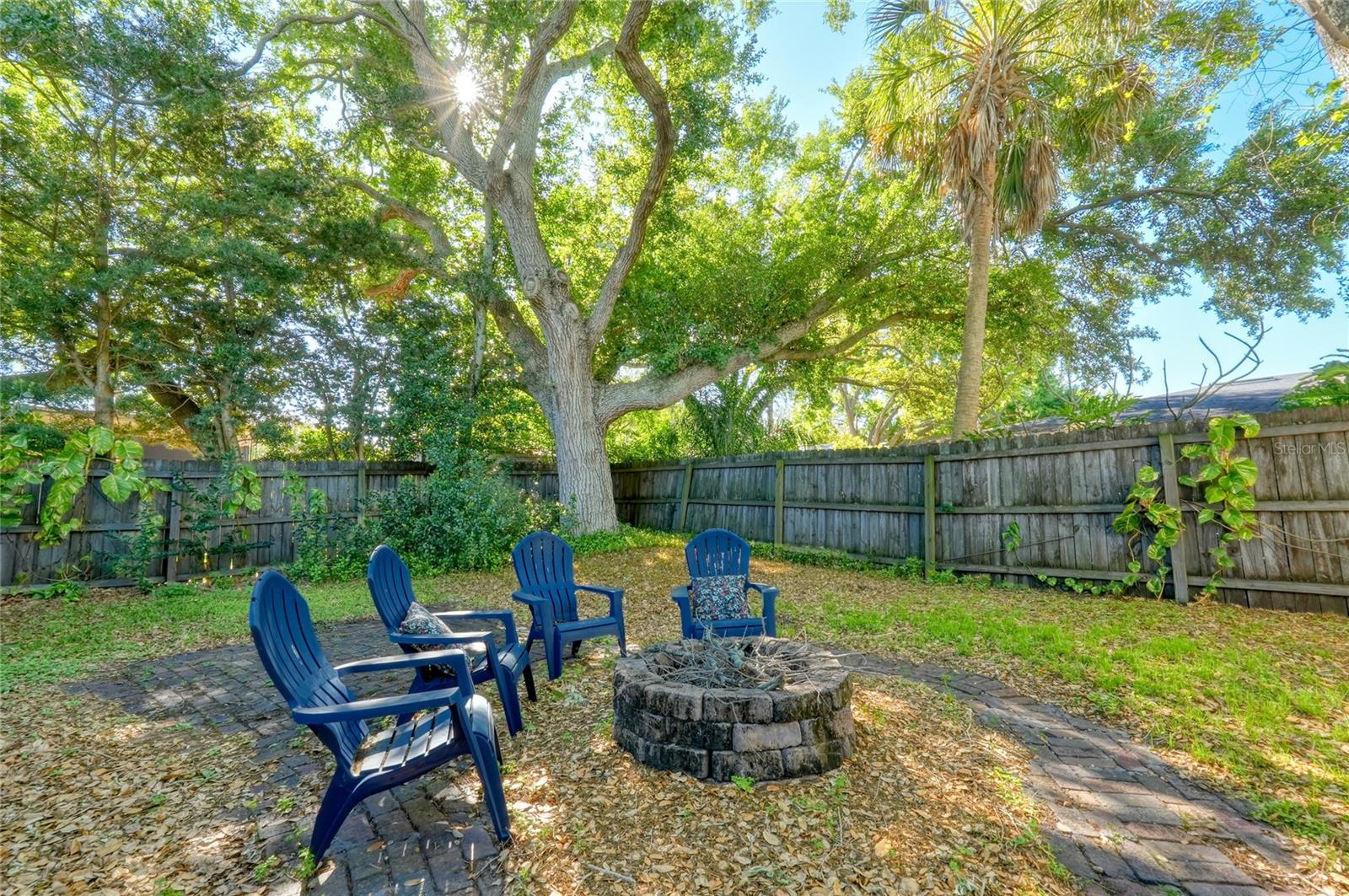 SUNNY RIDGE - Residential