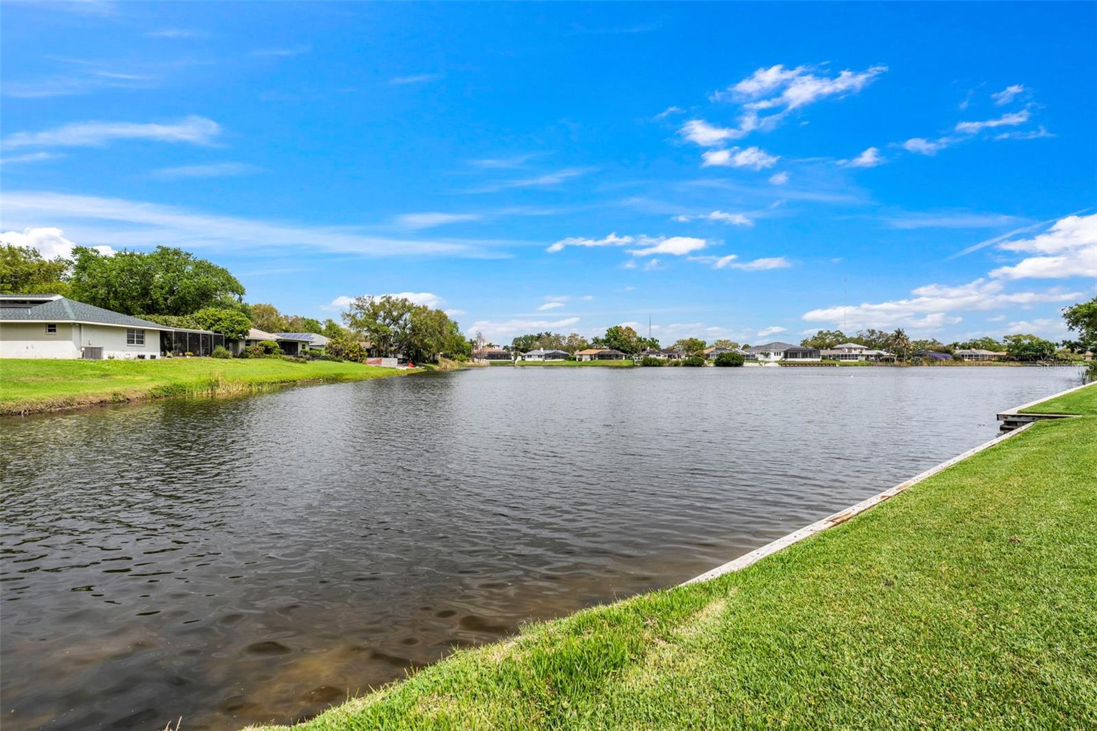 RIVIERA BAY - Residential