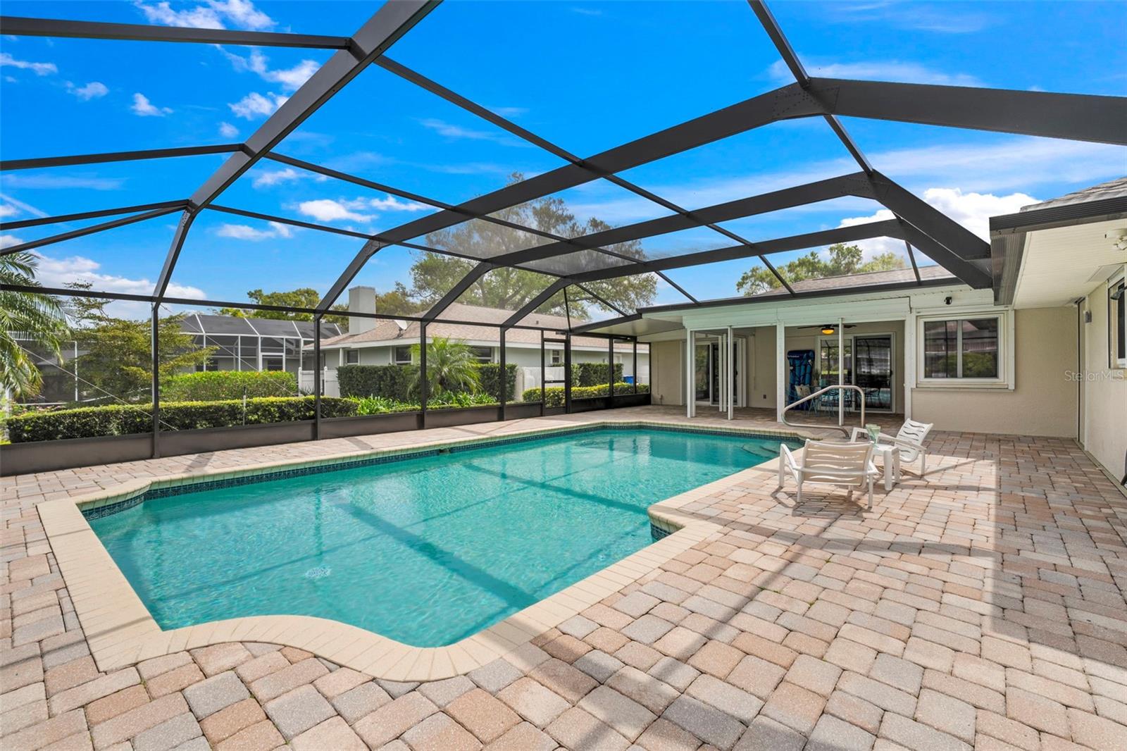 RIVIERA BAY - Residential