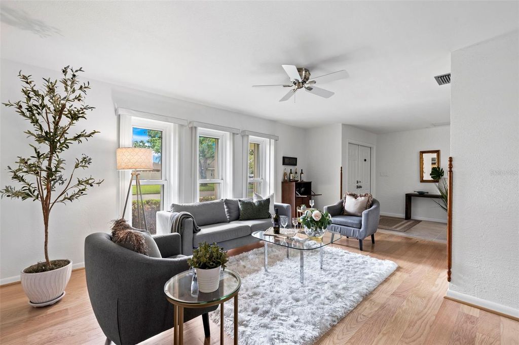 Photo of 511 Riviera Bay Drive NE, St Petersburg, FL 33702 (MLS # TB8486821)