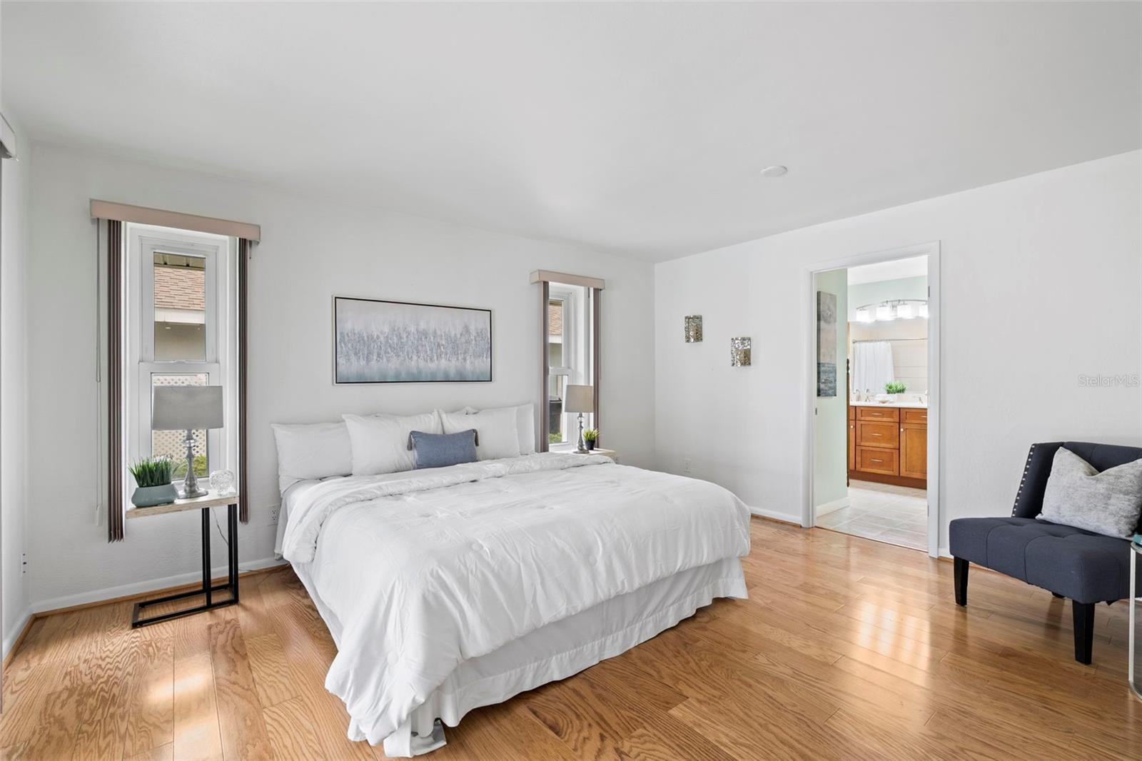 RIVIERA BAY - Residential