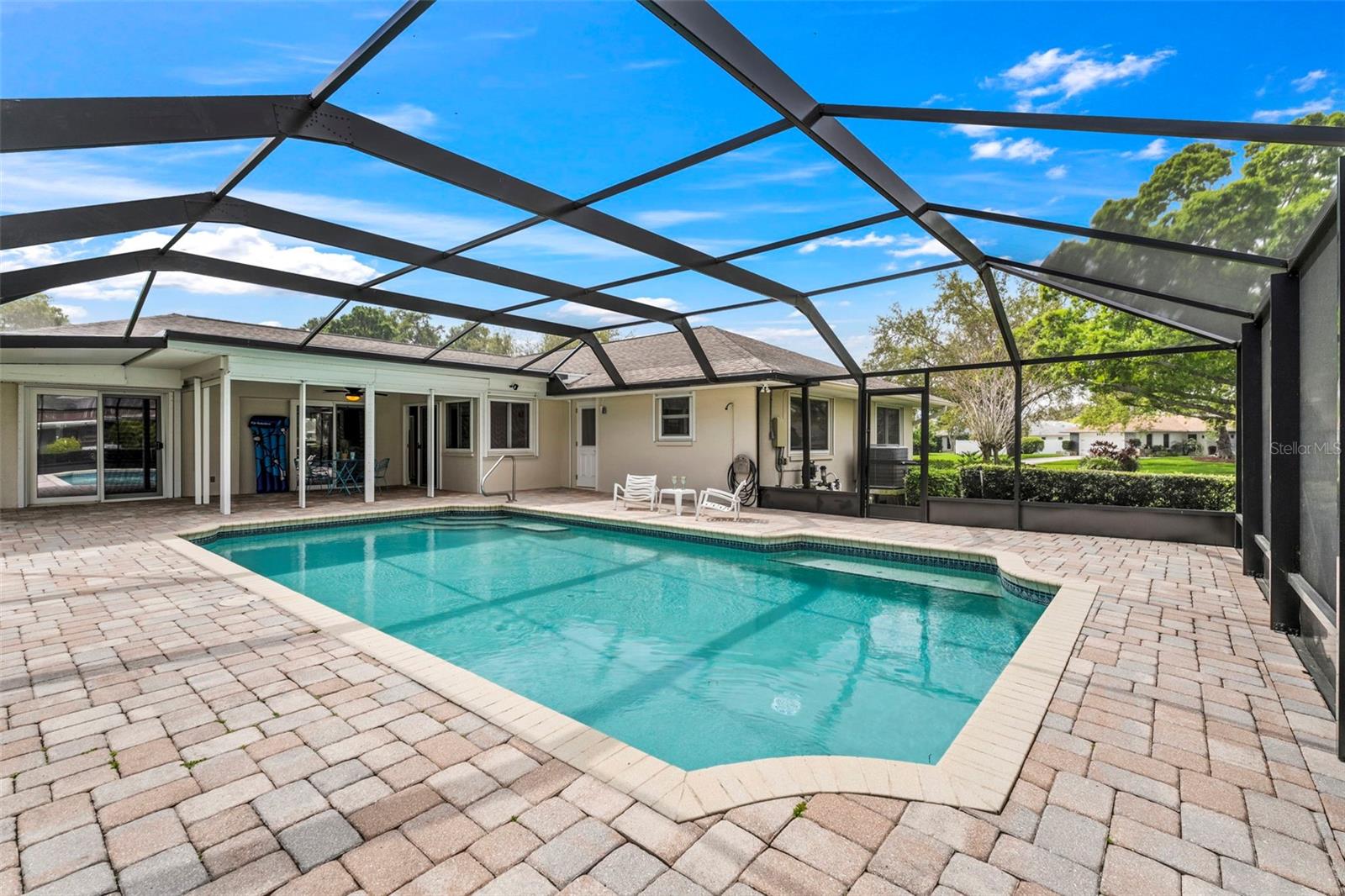 RIVIERA BAY - Residential