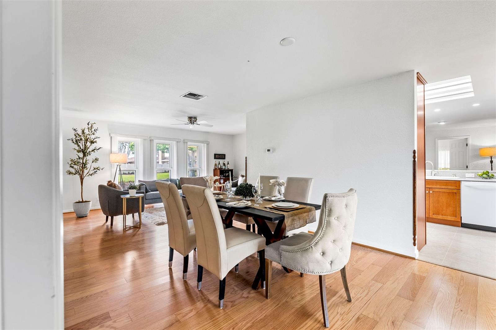 RIVIERA BAY - Residential