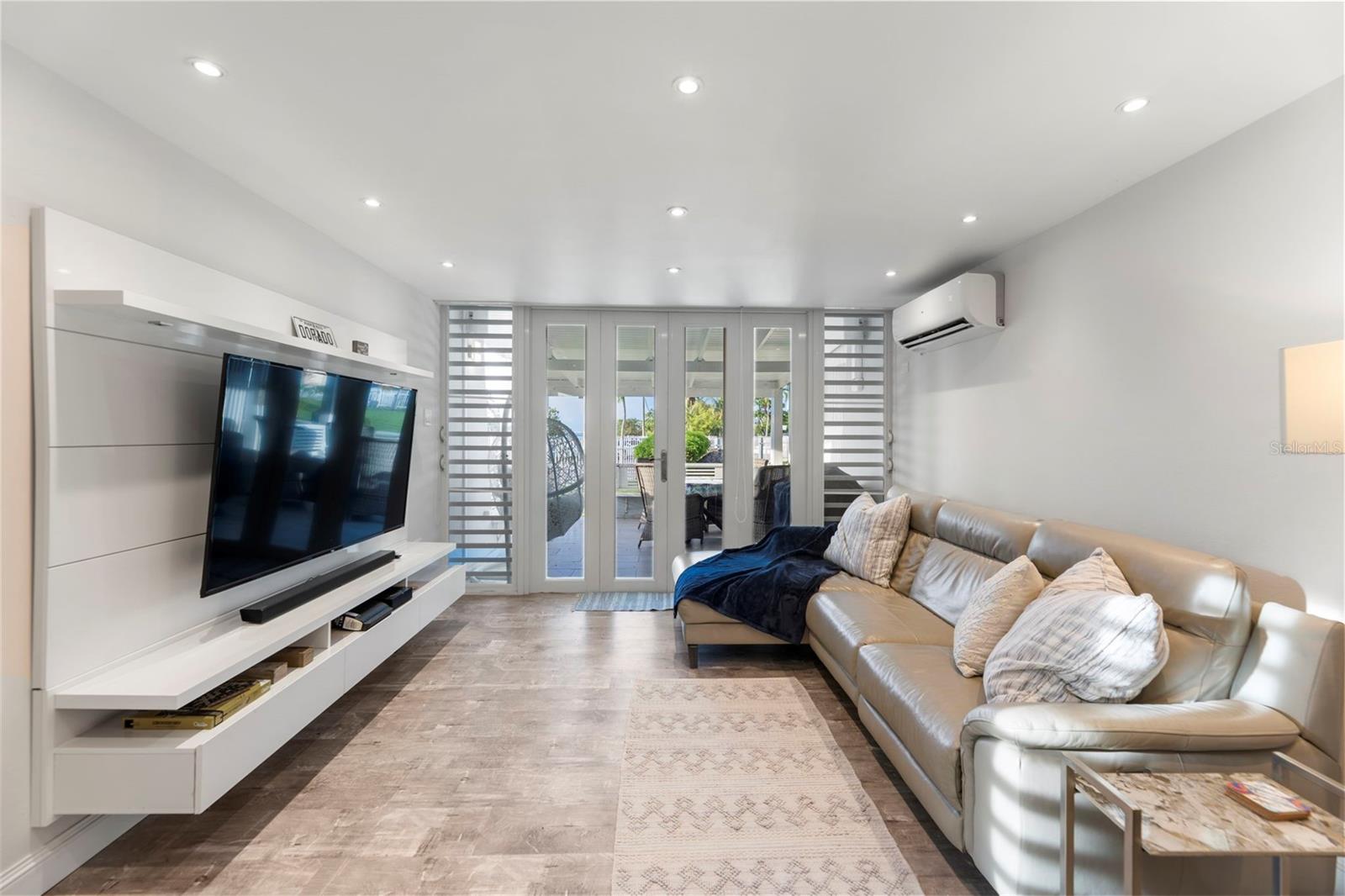 DORADO DEL MAR - Residential