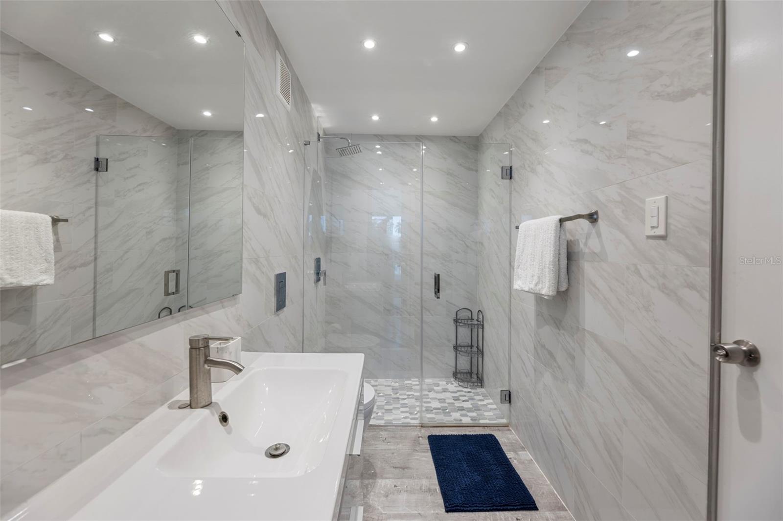 DORADO DEL MAR - Residential