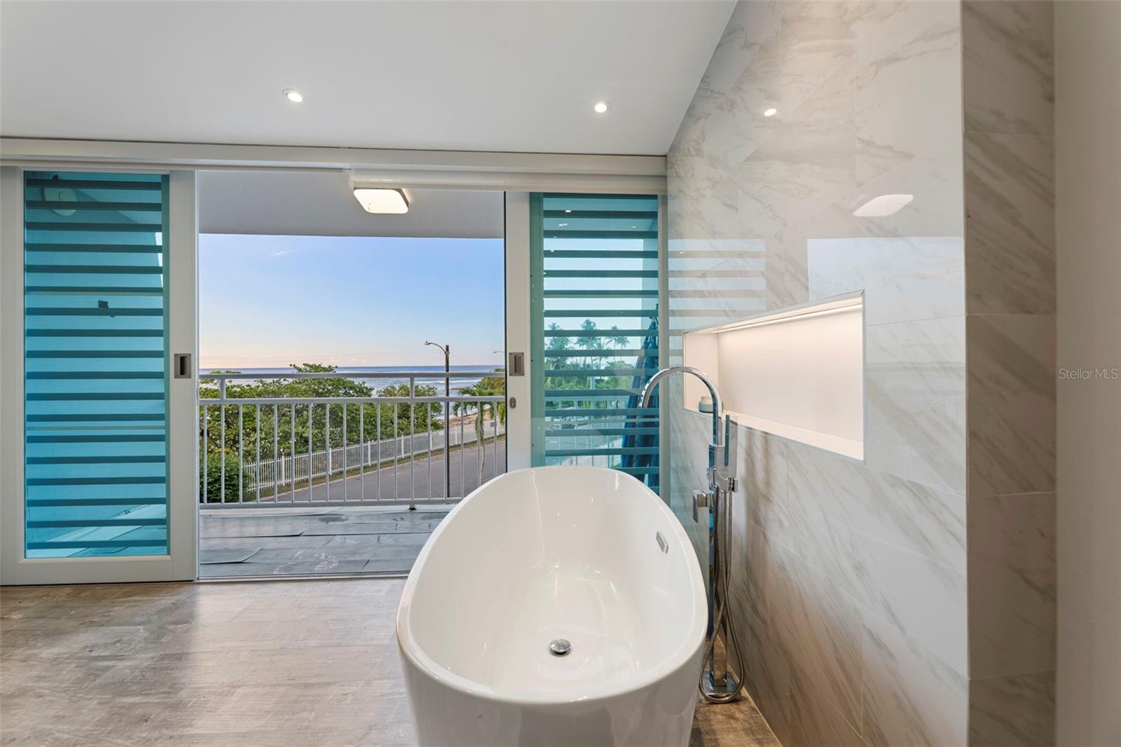 DORADO DEL MAR - Residential