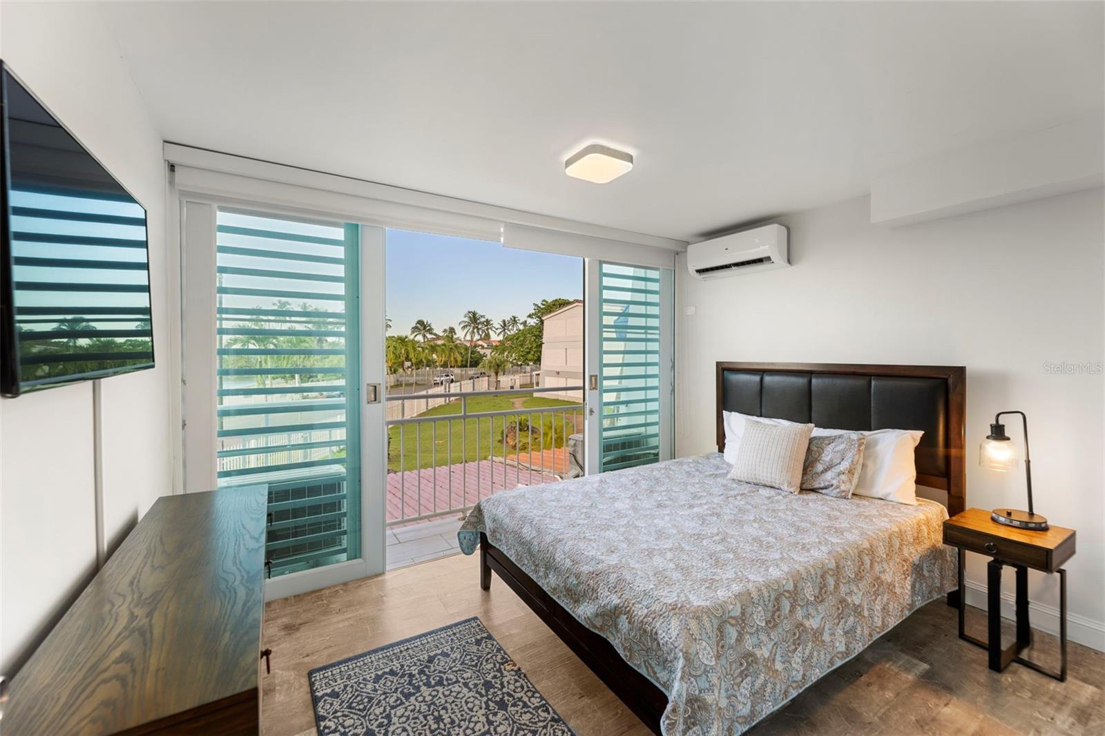 DORADO DEL MAR - Residential