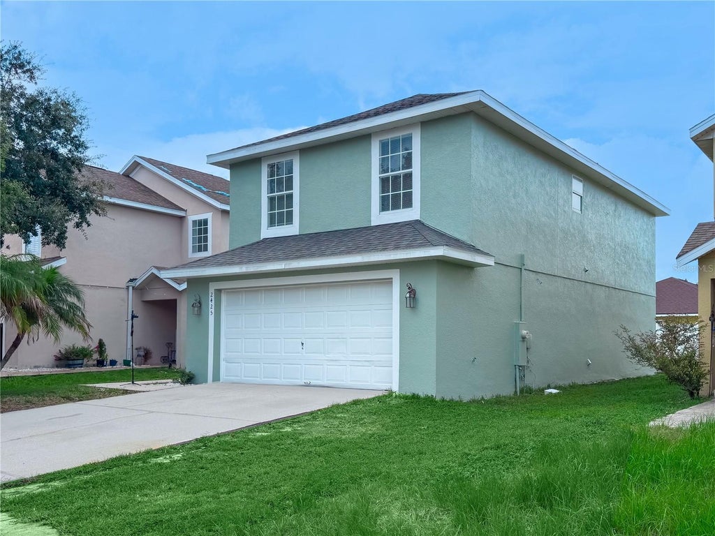 Photo of 2425 Ashecroft Drive, Kissimmee, FL 34744 (MLS # S5157991)