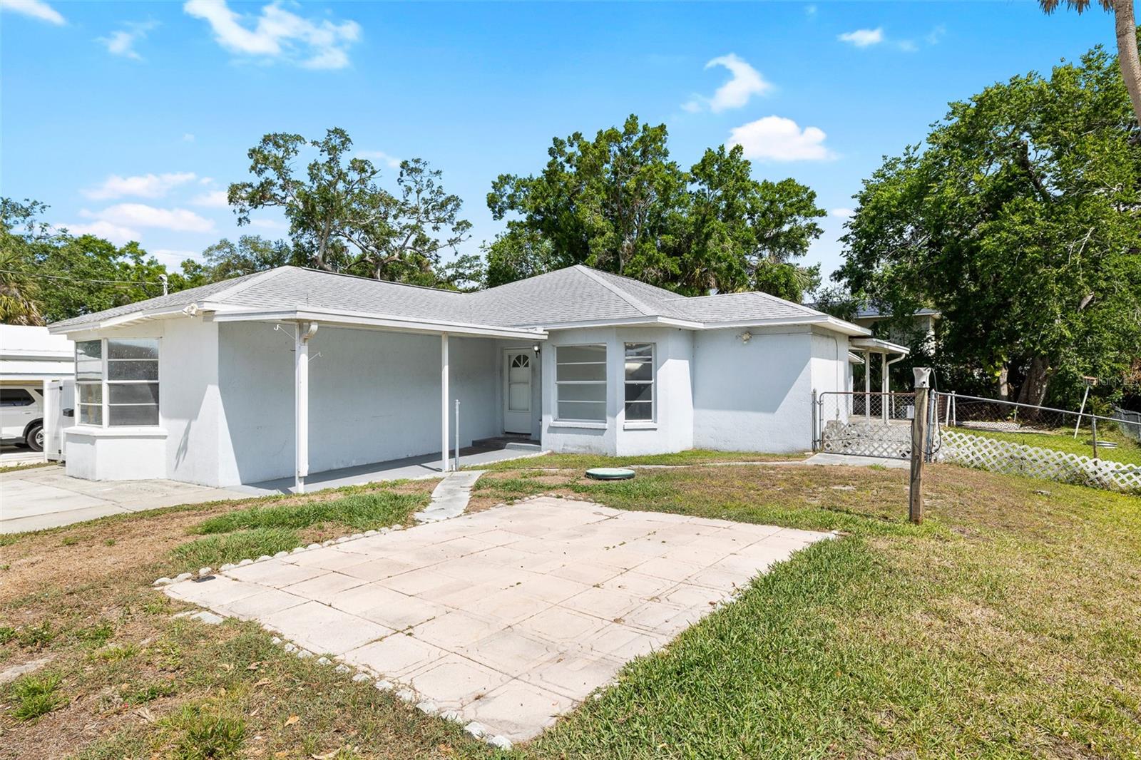 8513 SUNBEAM LANE