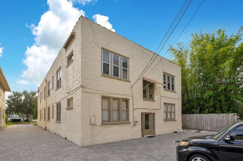 VILLAS/LK EOLA CONDO - Residential