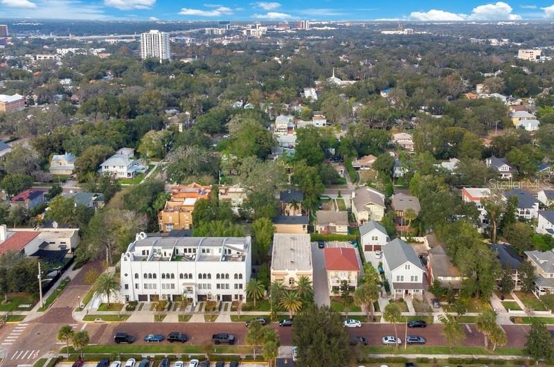 VILLAS/LK EOLA CONDO - Residential