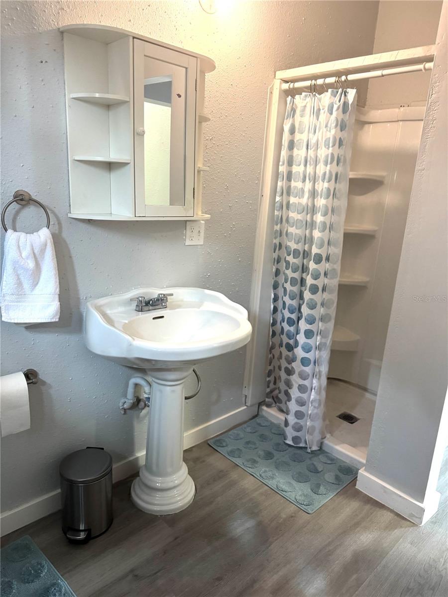 CITY OF ZEPHYRHILLS - Residential Lease