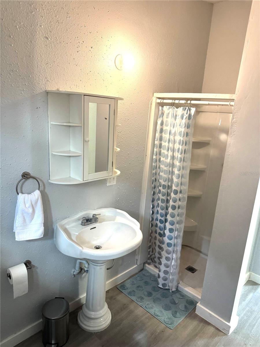 CITY OF ZEPHYRHILLS - Residential Lease