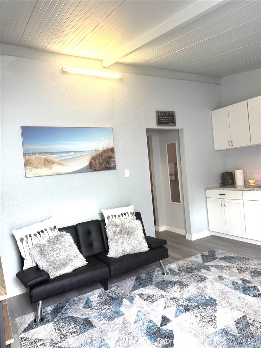 CITY OF ZEPHYRHILLS - Residential Lease