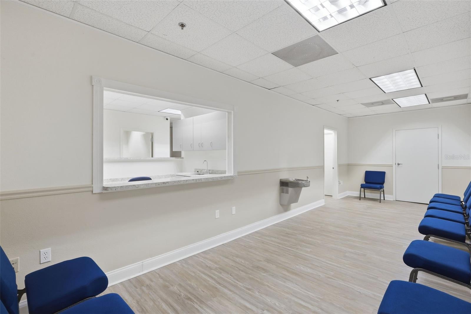 PINES REP - Commercial Lease
