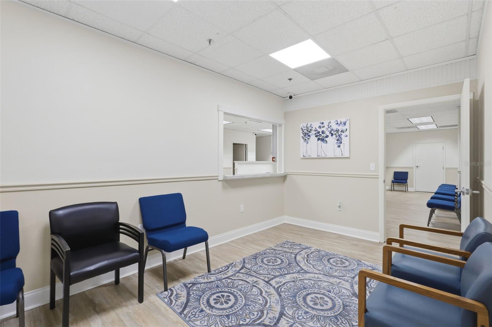 PINES REP - Commercial Lease