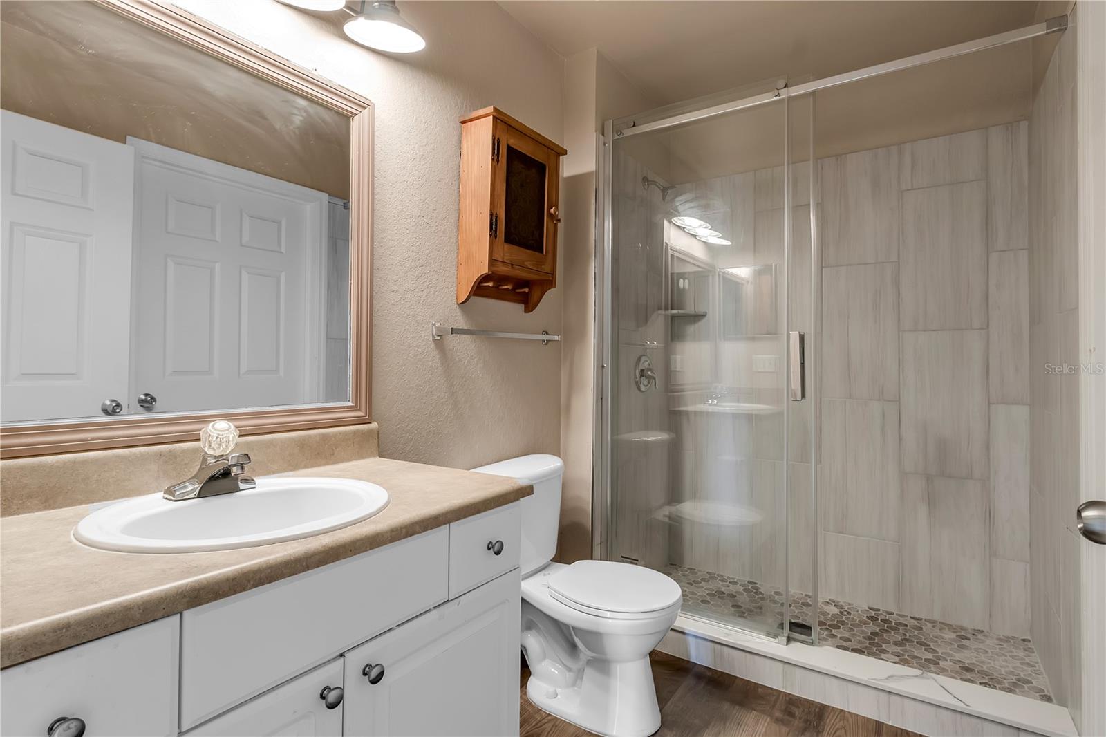 ADMIRALS WALK - Residential