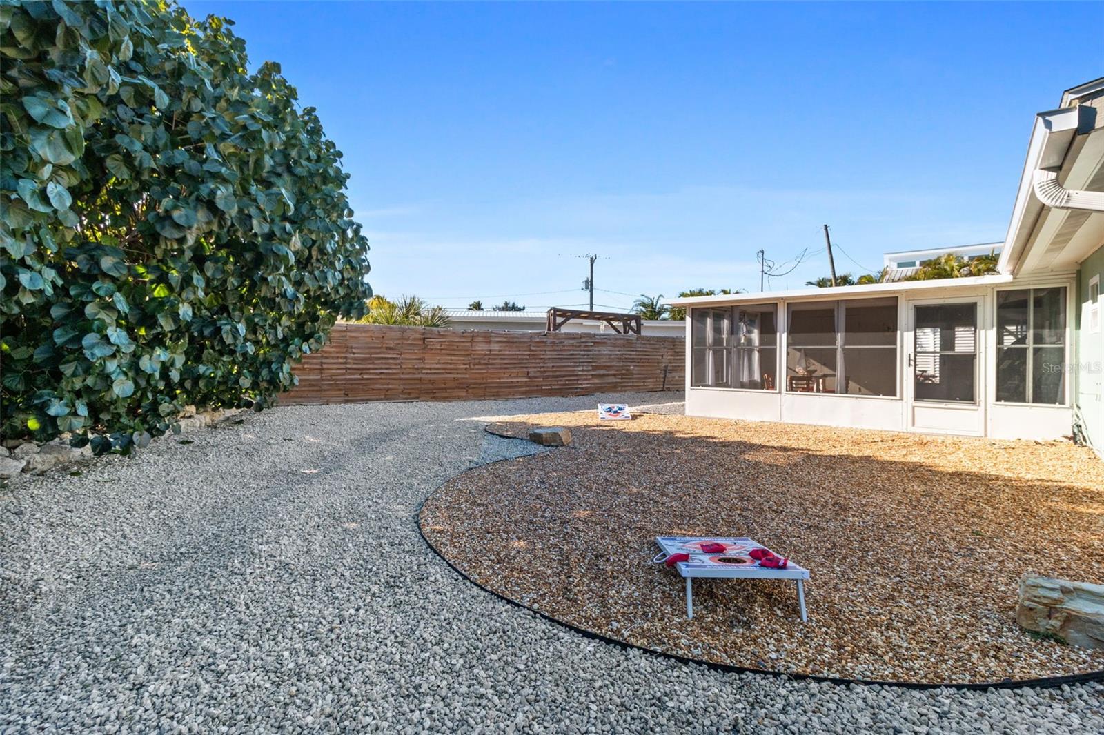 OCEAN BEACH - Residential