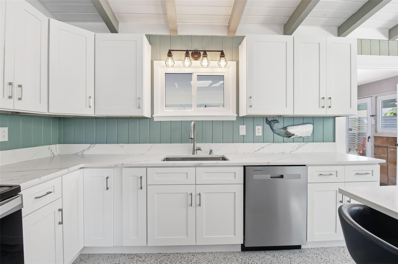 OCEAN BEACH - Residential