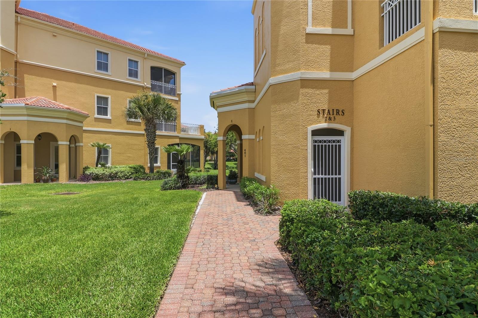 165 AVENUE DE LA MER 401